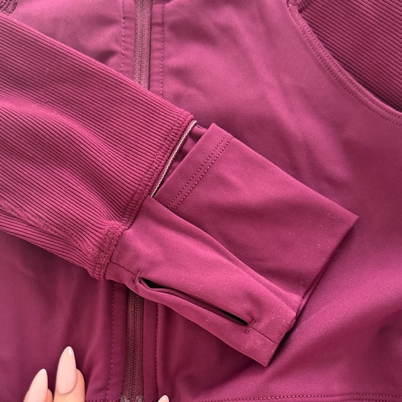 Lululemon Burgundy Zip-Up Jacket - Picture 4 of 11